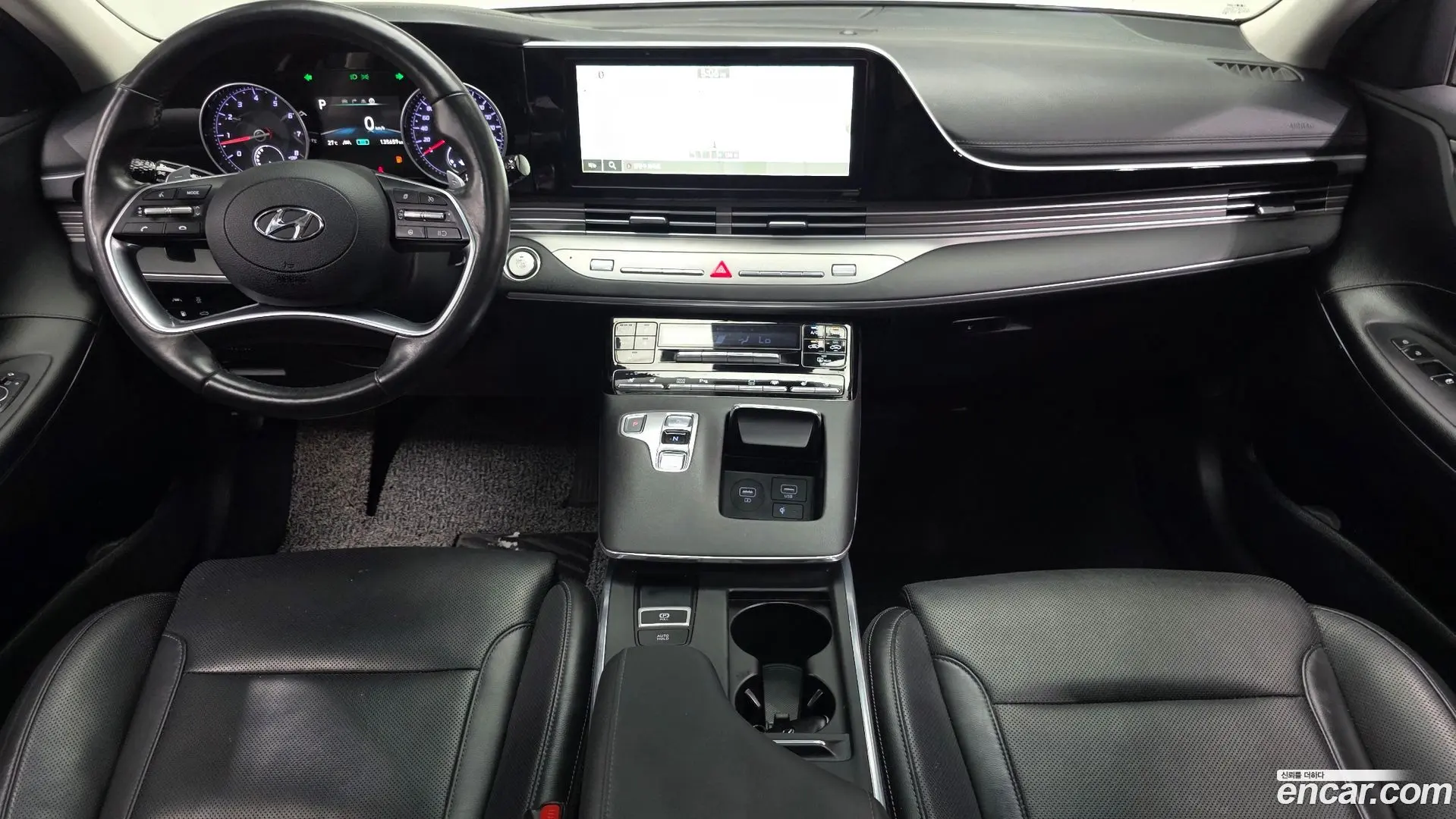 Hyundai Grandeur 3.0 LPi Rent Car