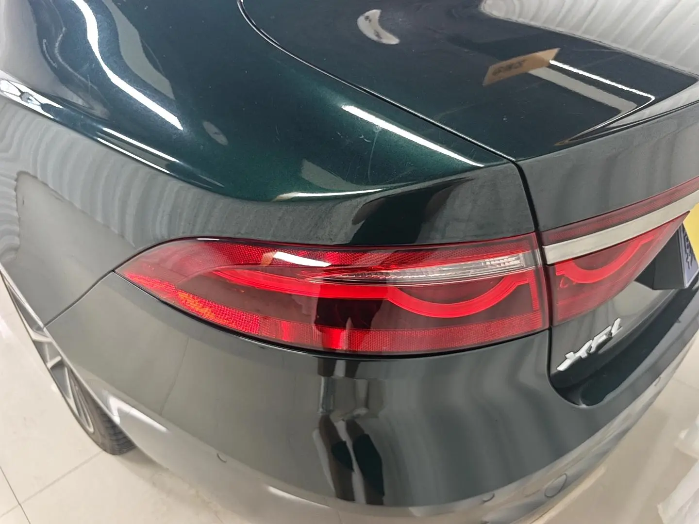 Jaguar XFL 2021 2.0T P200 2WD Elite Luxury