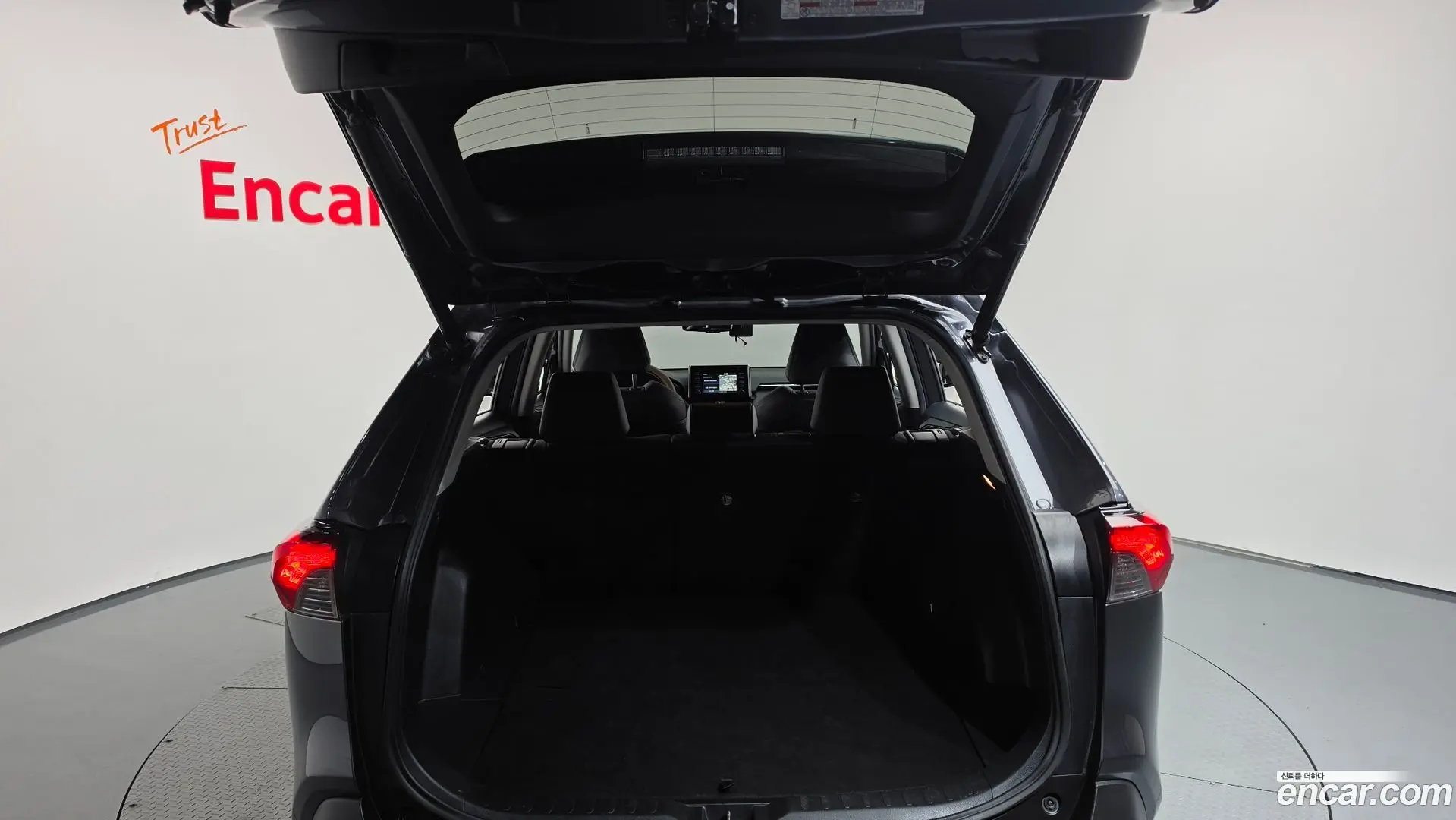 Toyota RAV4 2.5 2WD Hybrid 2020