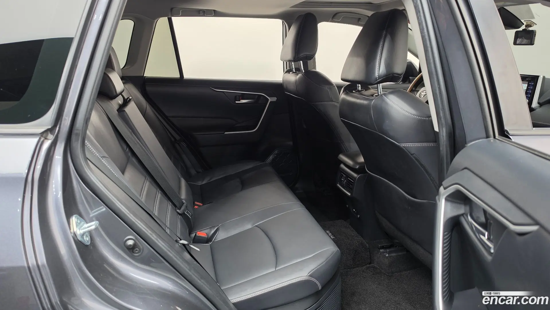 Toyota RAV4 2.5 2WD Hybrid 2020
