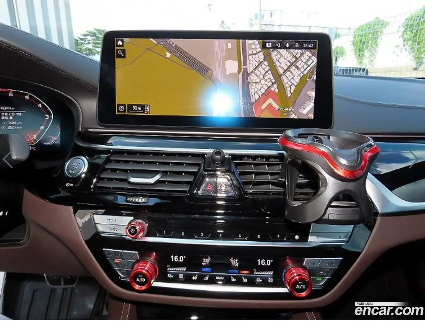 BMW 5-Series M550i xDrive 2020