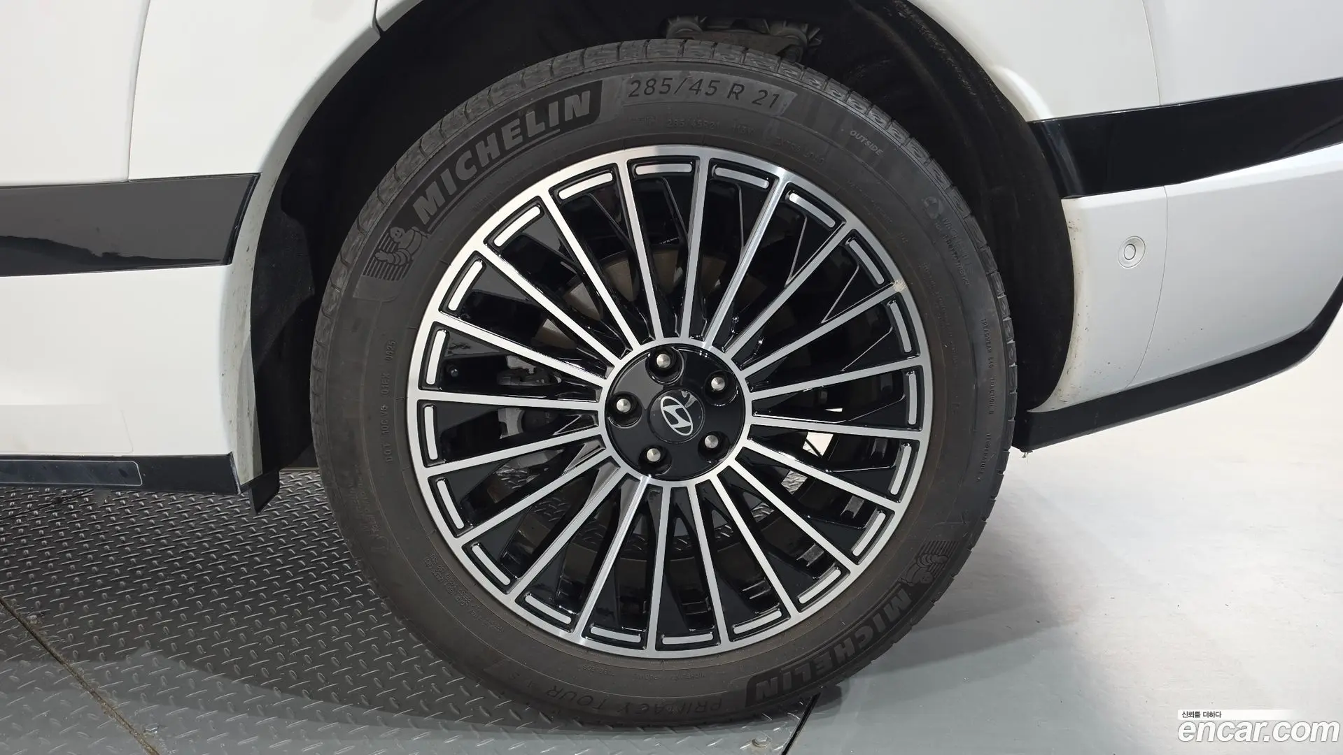 Hyundai Ioniq9 Performance Type AWD