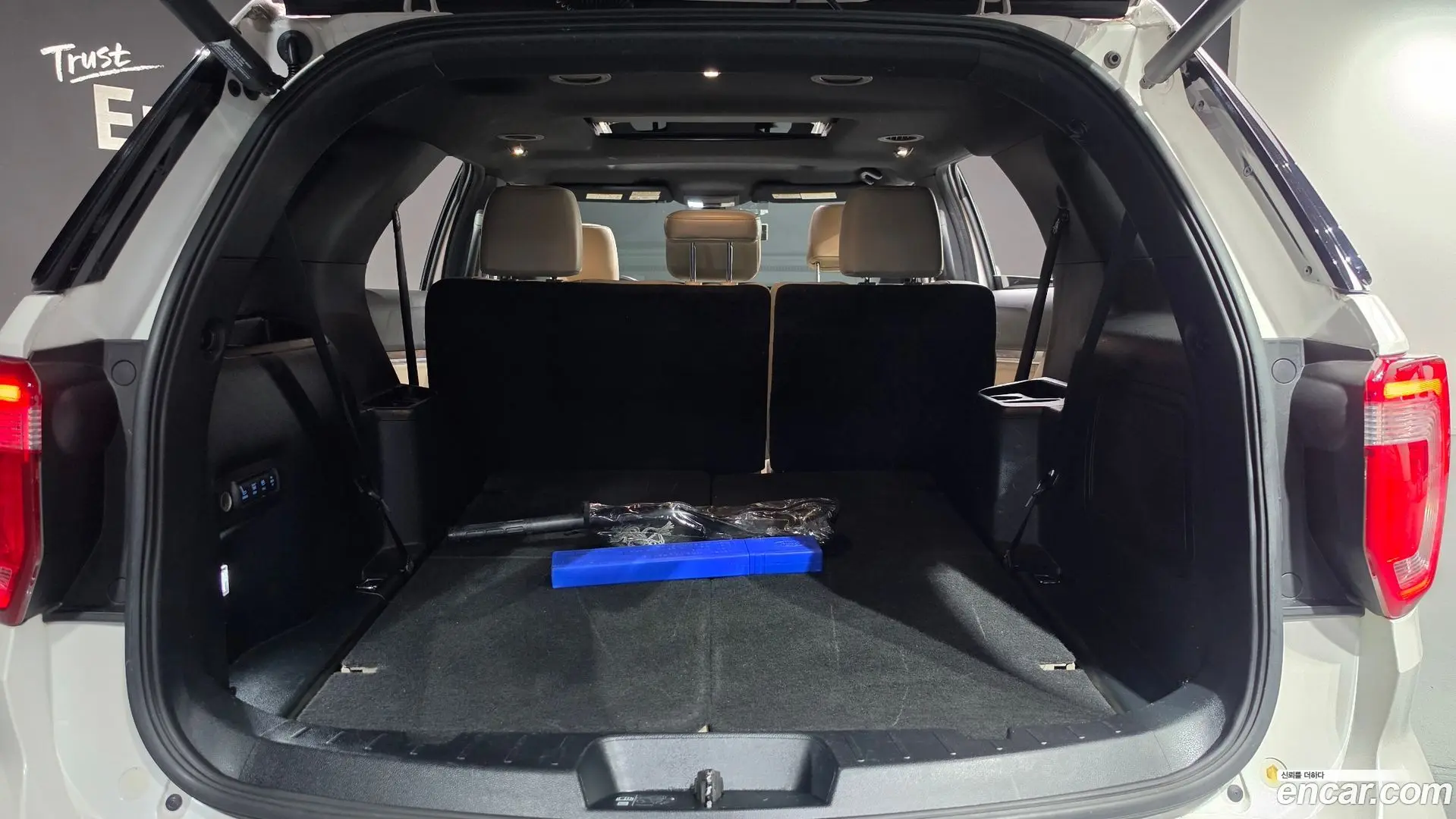 Ford Explorer 2.3 Limited 4WD