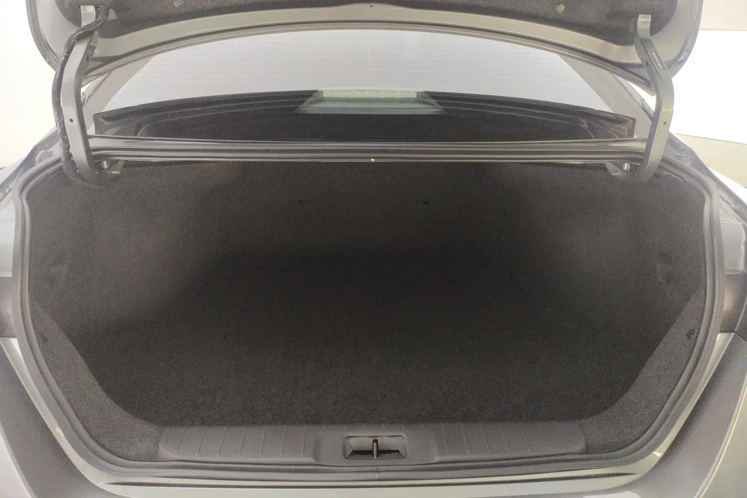Nissan Sylphy 2023 Facelift 1.6L CVT Comfort Plus
