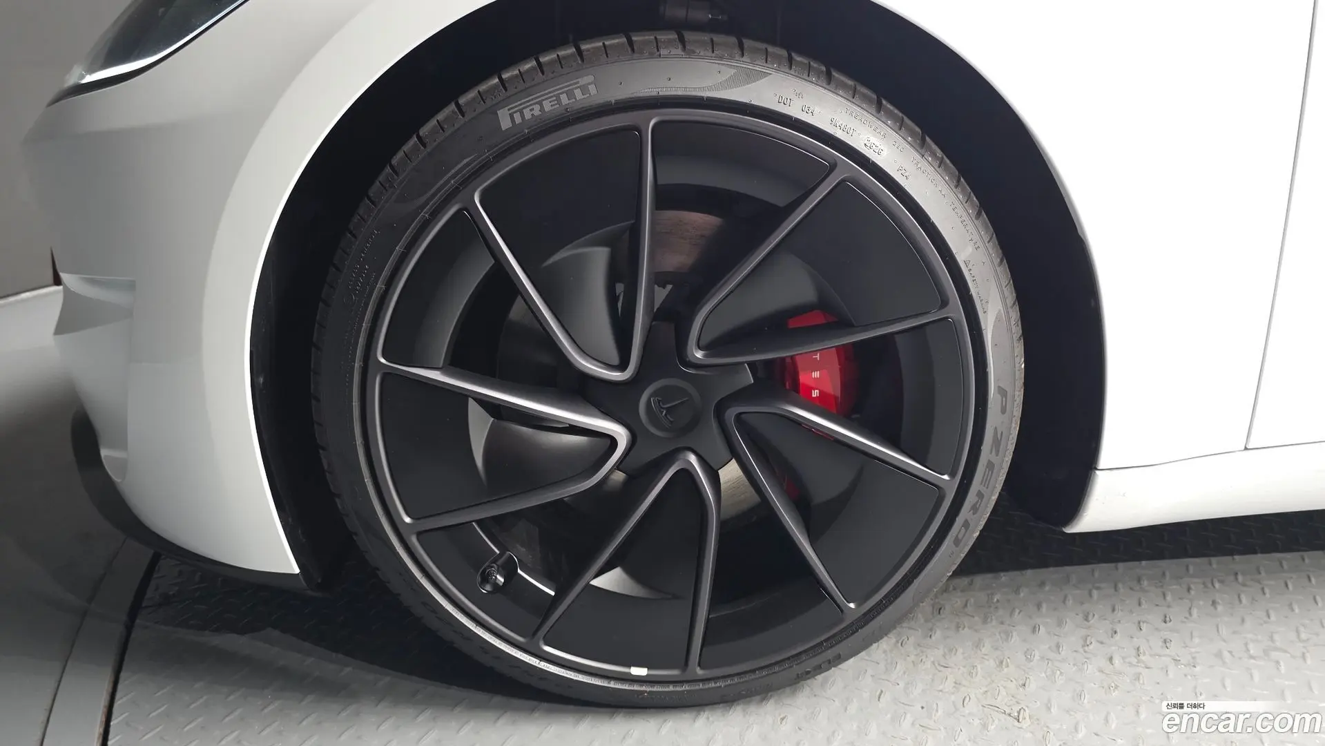 Tesla Model 3 Performance AWD 2024
