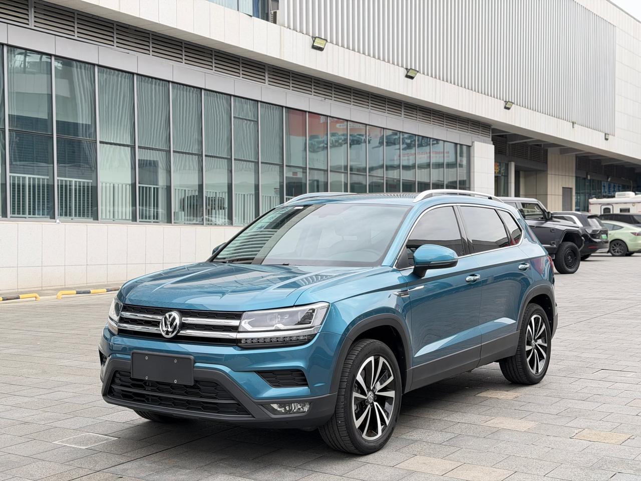 Volkswagen Tharu