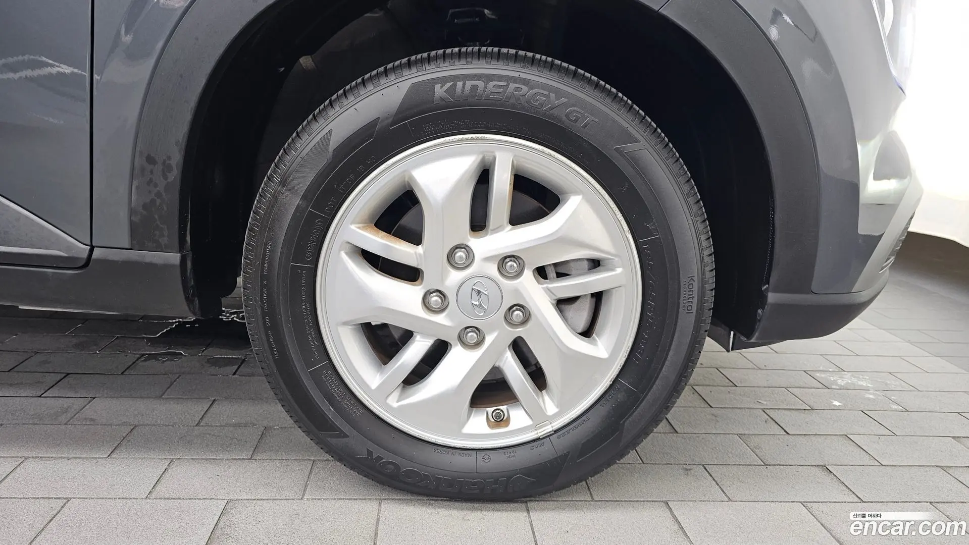 Hyundai Venue 1,6 Premium 2022