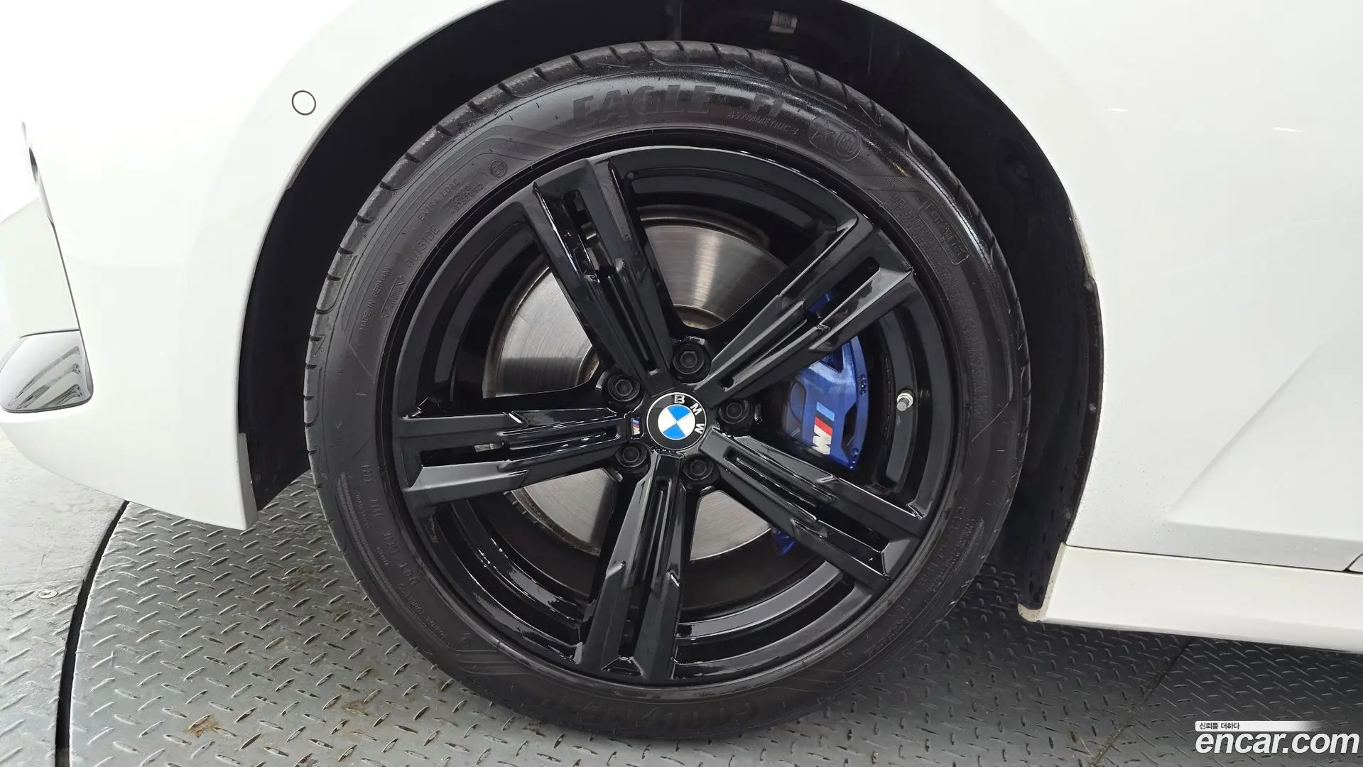 BMW 3-Series 320i M Sport 2023