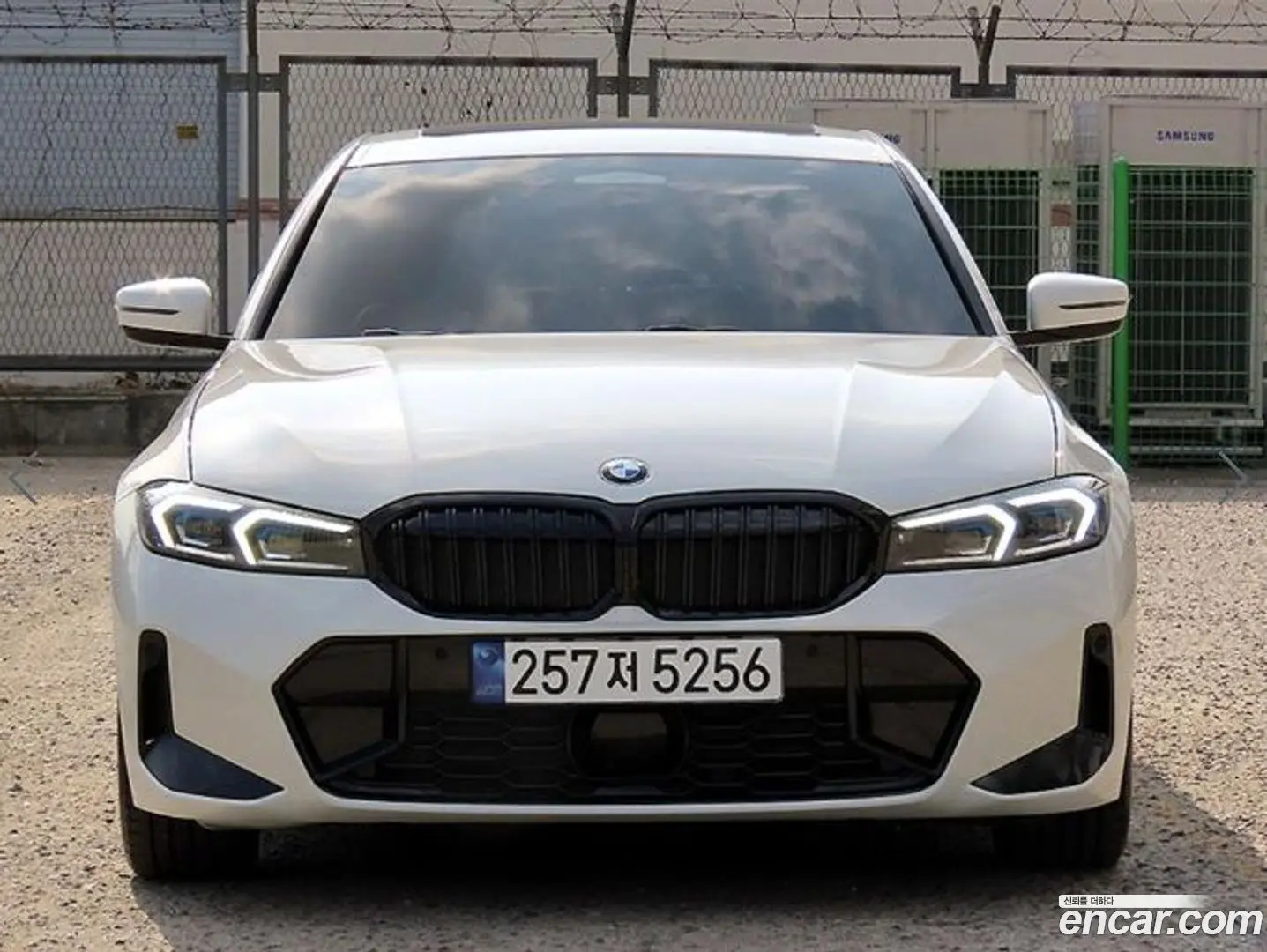 BMW 3-Series 320i M Sport 2023