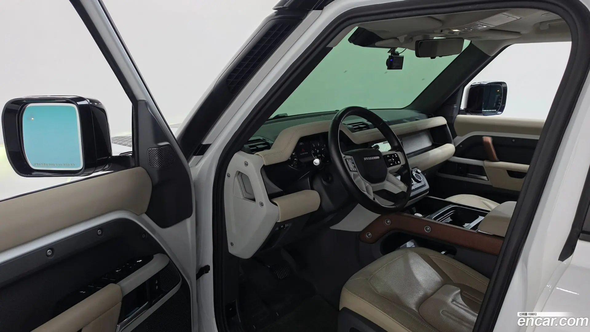 Land Rover Defender 110 D240 SE