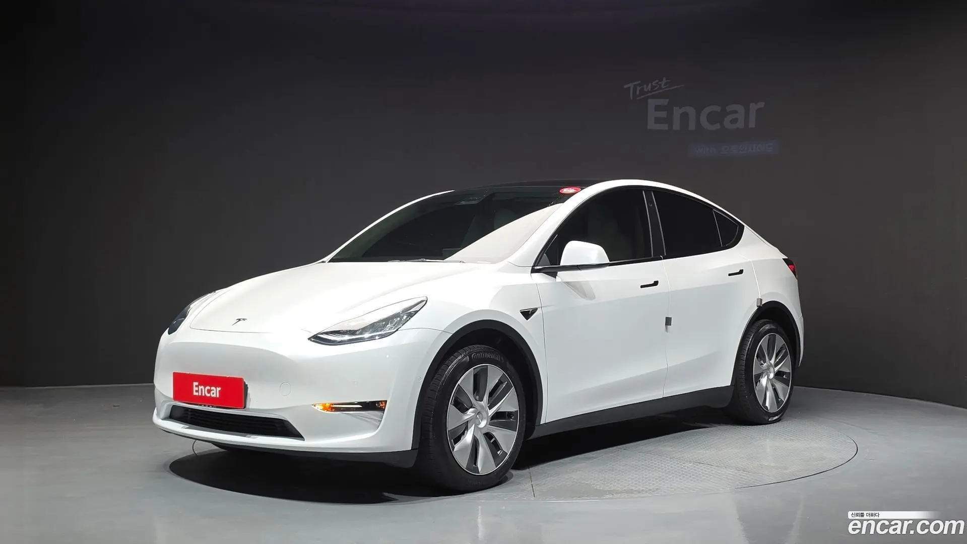Tesla Model Y Long Range AWD