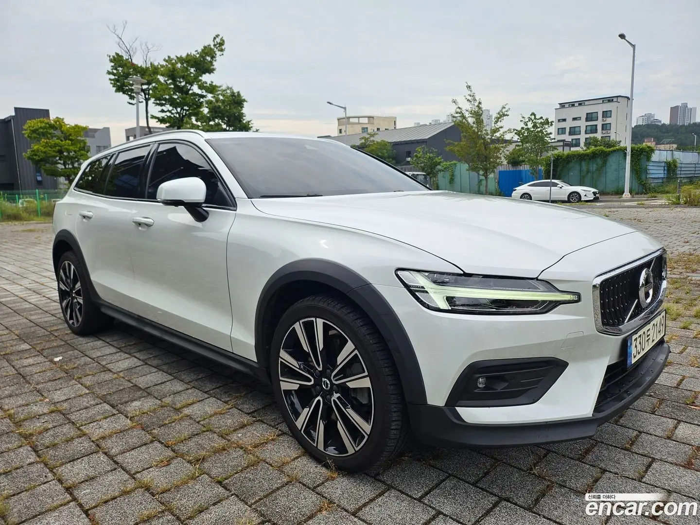 Volvo V60 B5 Pro AWD