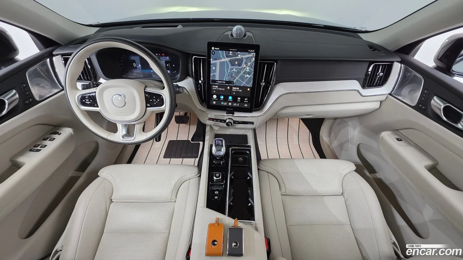 Volvo XC60 B5 Ultra Dark Air Sus