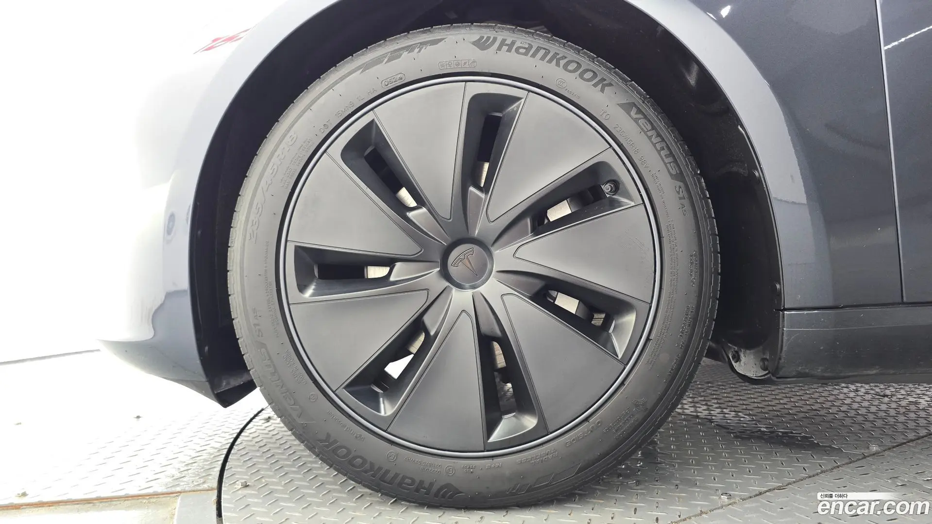 Tesla Model 3 Long Range AWD 2023