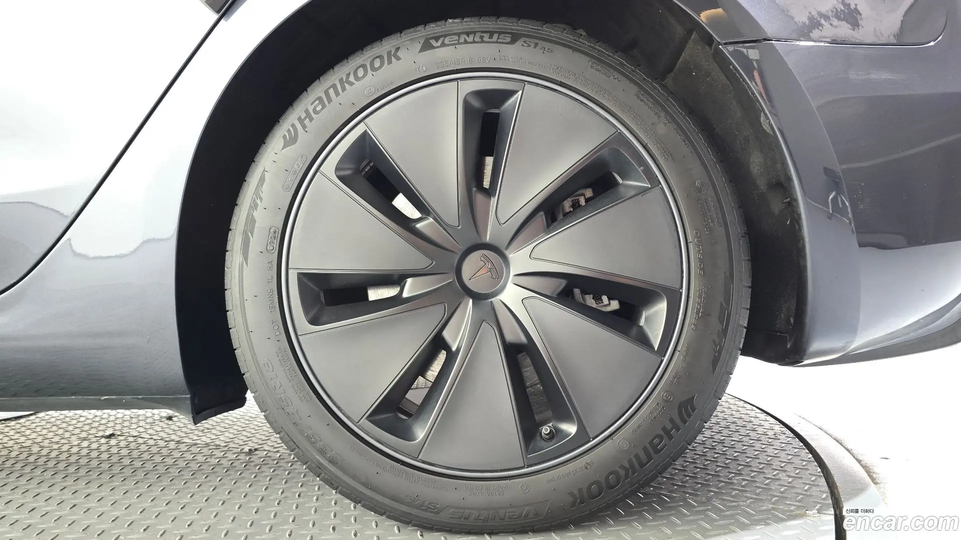 Tesla Model 3 Long Range AWD 2023