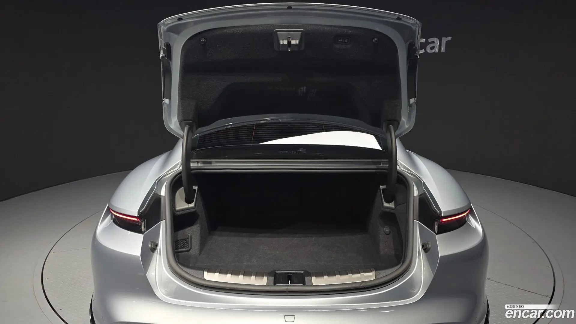 Porsche Taycan 4S