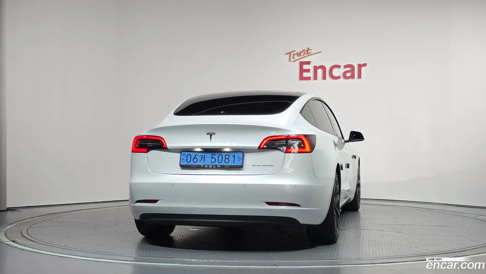 Tesla Model 3 Long Range AWD 2019