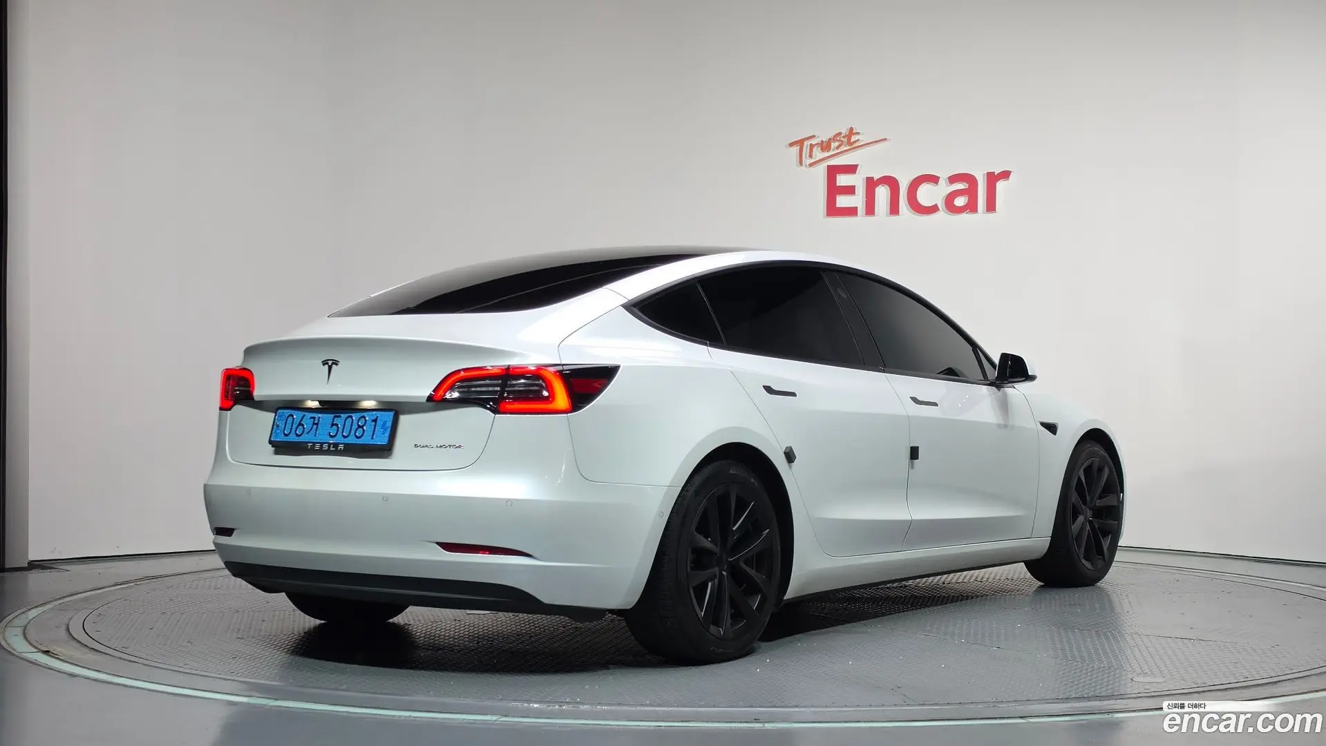 Tesla Model 3 Long Range AWD 2019
