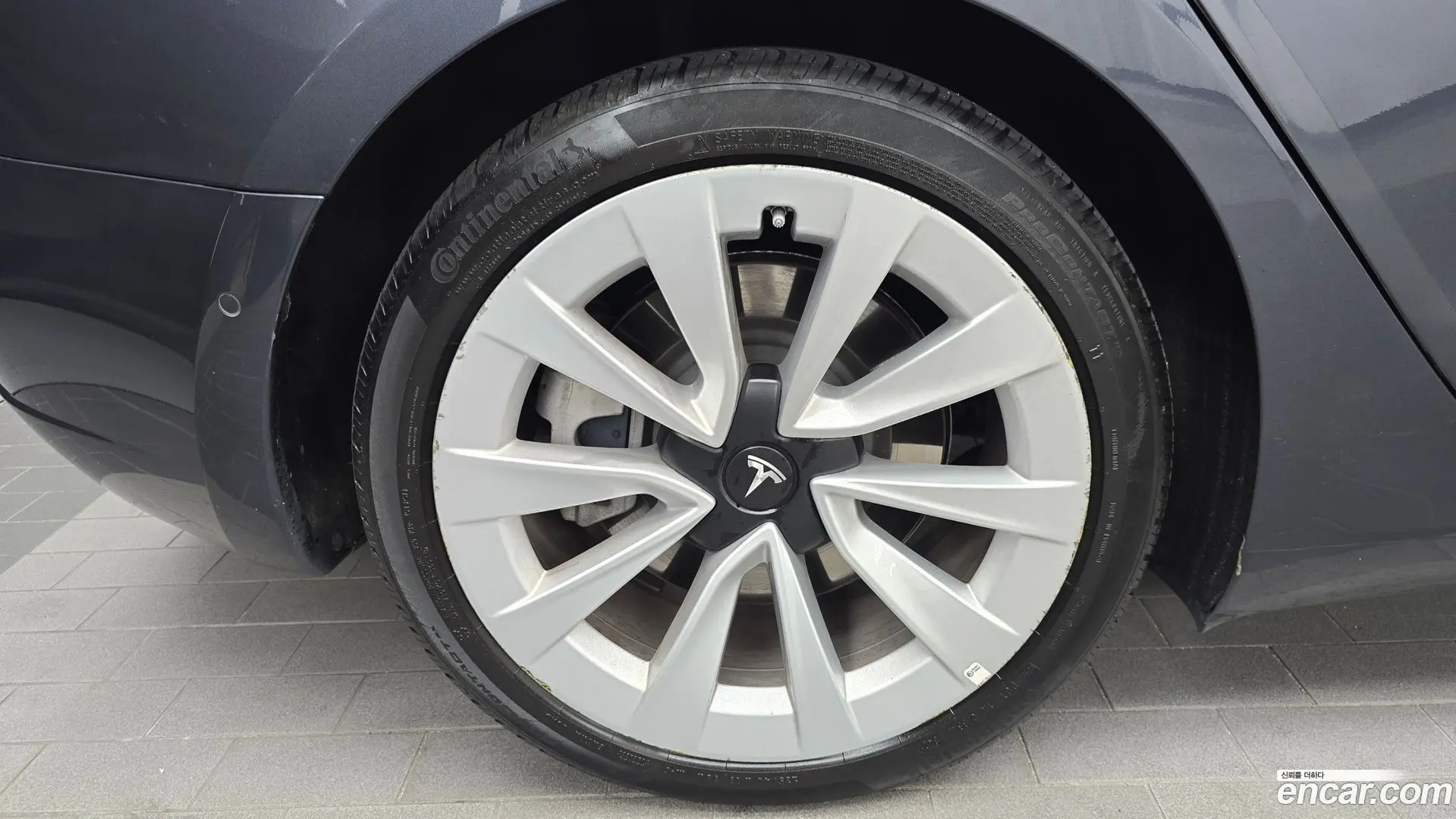Tesla Model 3 Long Range AWD 2019