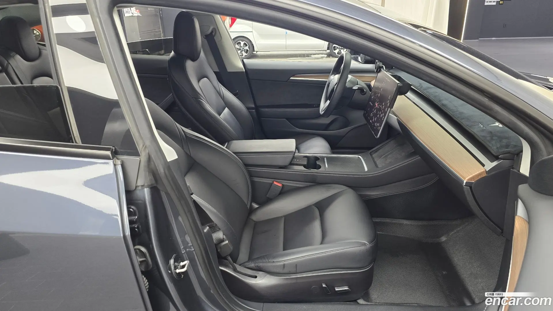 Tesla Model 3 Long Range AWD 2019
