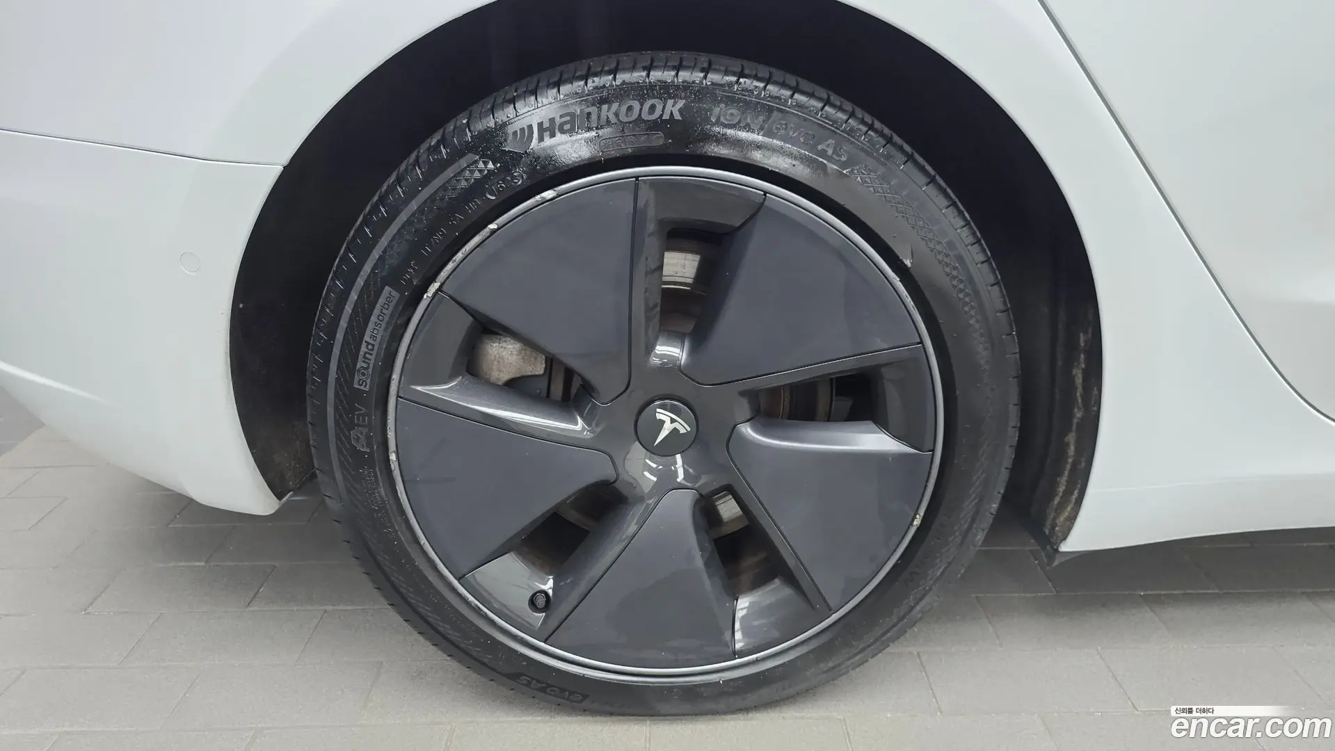 Tesla Model 3 Long Range AWD 2019