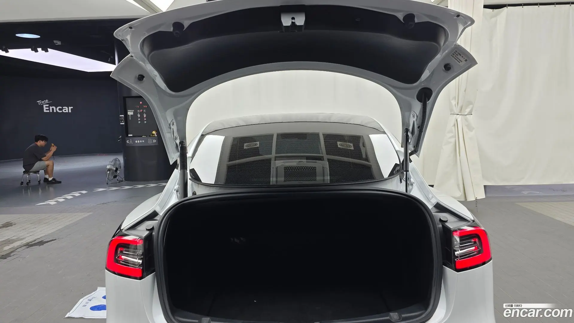 Tesla Model 3 Long Range AWD 2019