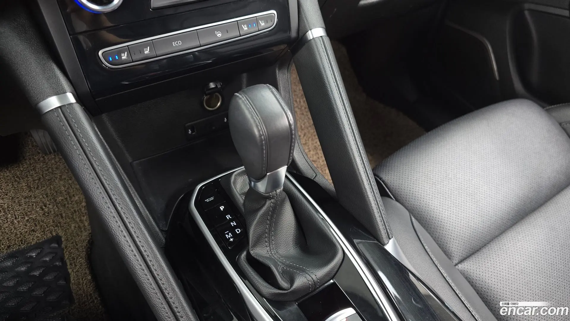 Renault Korea QM6 2.0 LPe RE 2WD