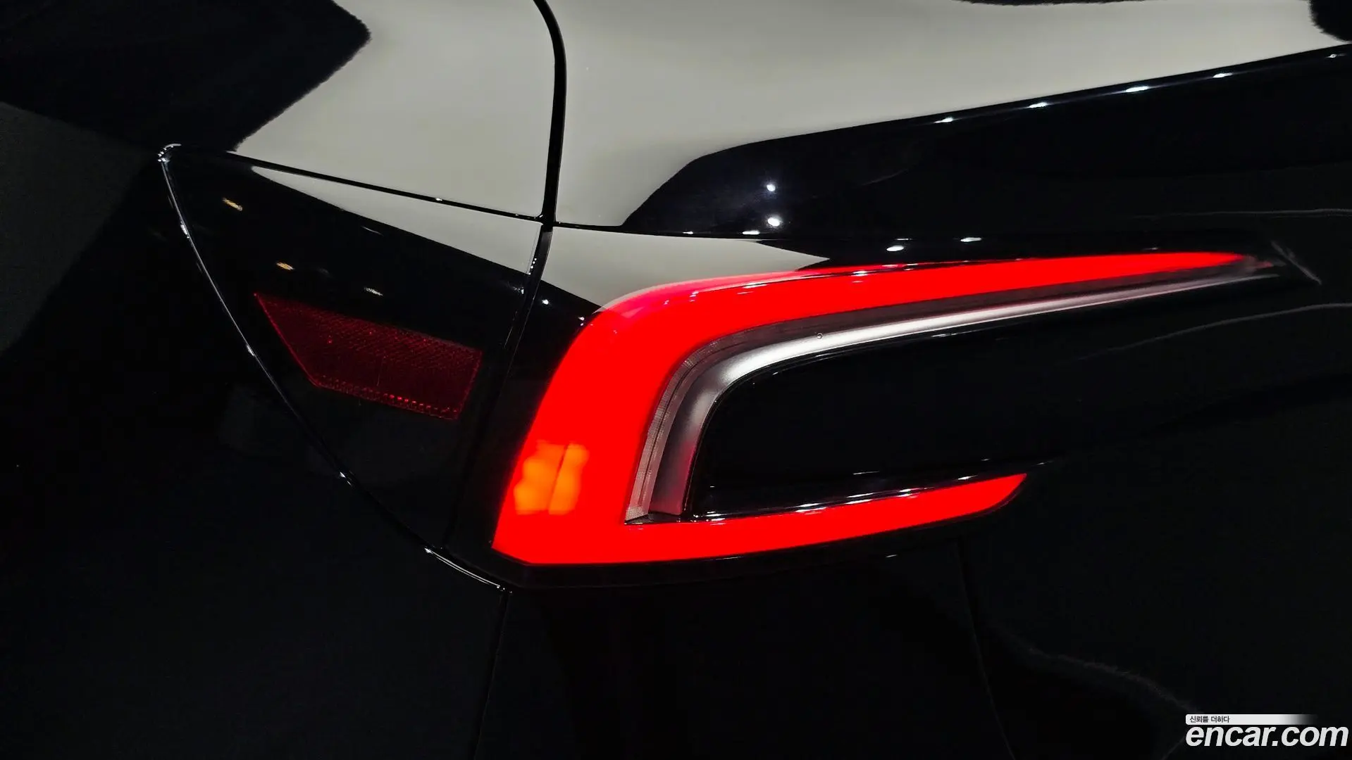 Tesla Model 3 RWD