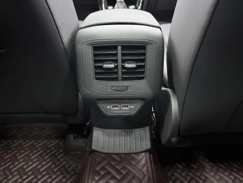 Volkswagen T-Roc 2022 280TSI DSG 2WD PLUS