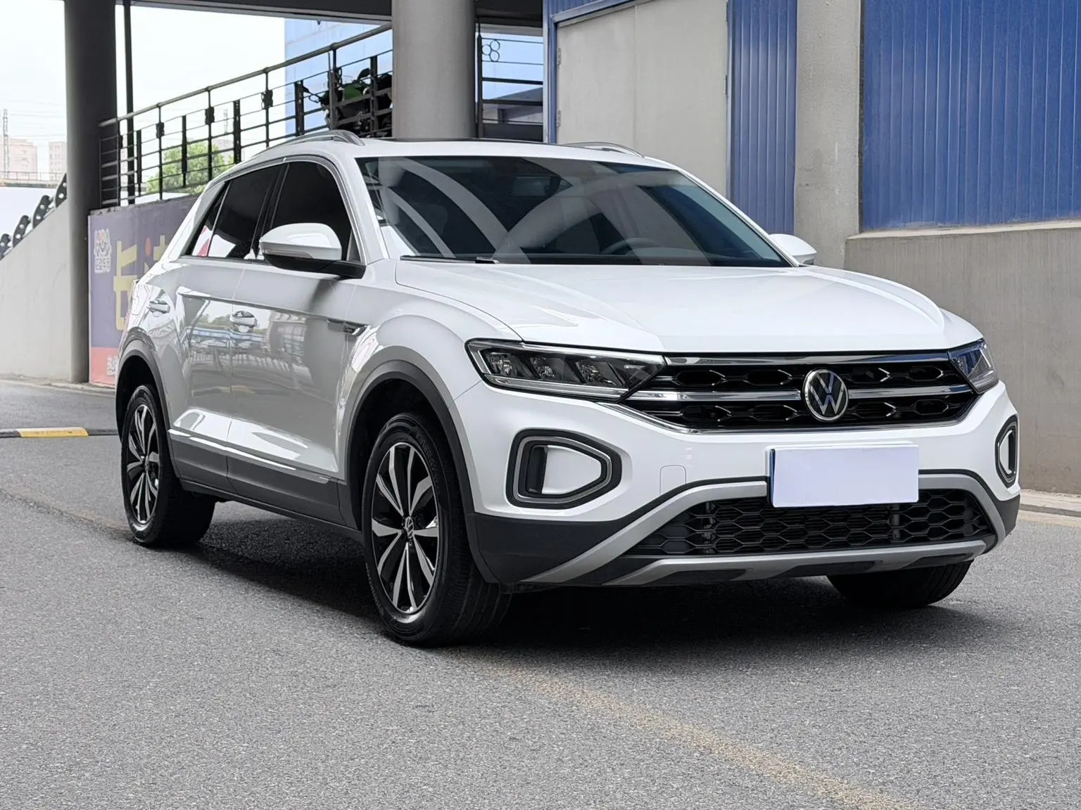 Volkswagen T-Roc 2023 280TSI DSG