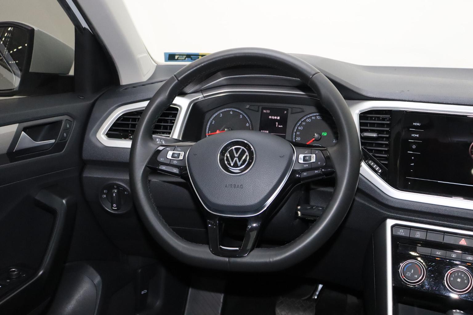 Volkswagen T-Roc 2021 Facelift 280TSI DSG 2WD Smart Connected
