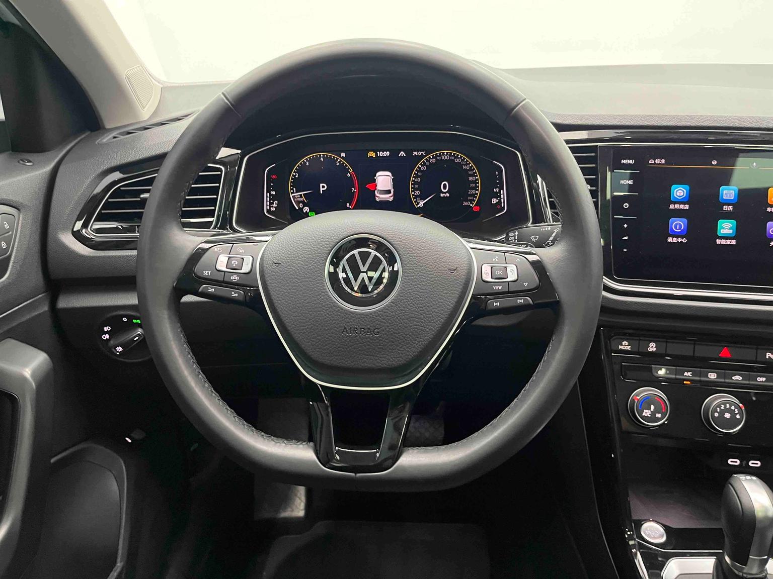 Volkswagen T-Roc 2022 280TSI DSG 2WD PLUS