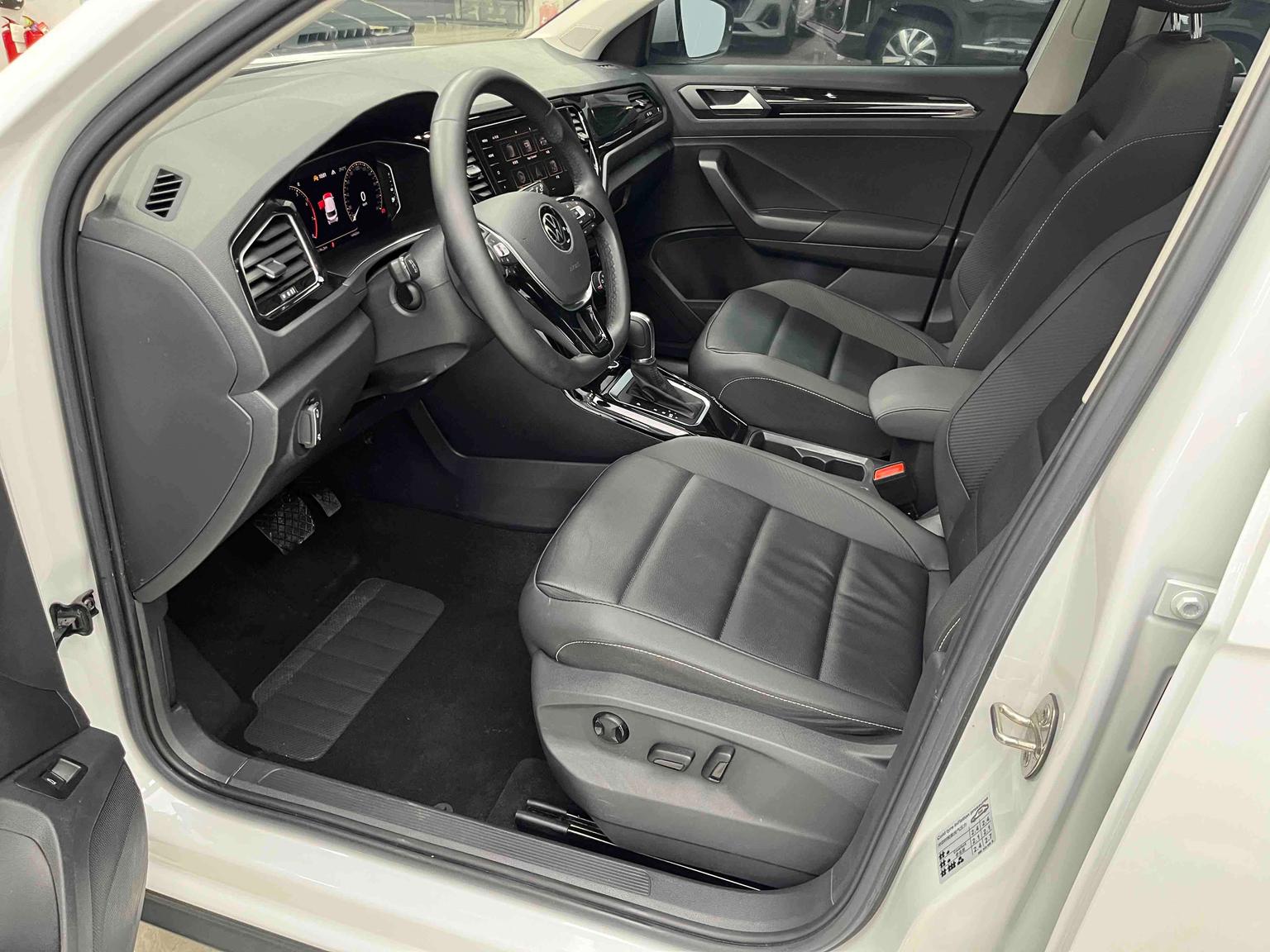 Volkswagen T-Roc 2022 280TSI DSG 2WD PLUS