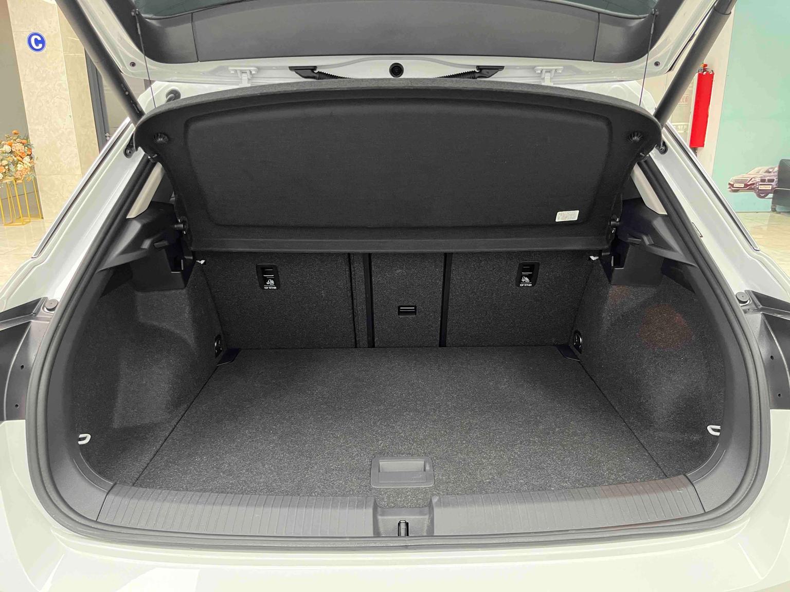 Volkswagen T-Roc 2022 280TSI DSG 2WD PLUS