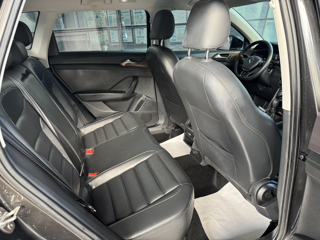 Volkswagen Tharu 2022 280TSI 2WD Fashion