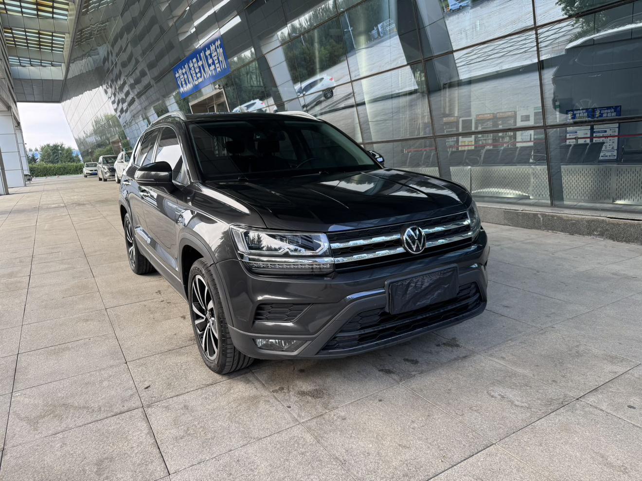 Volkswagen Tharu 2022 280TSI 2WD Fashion