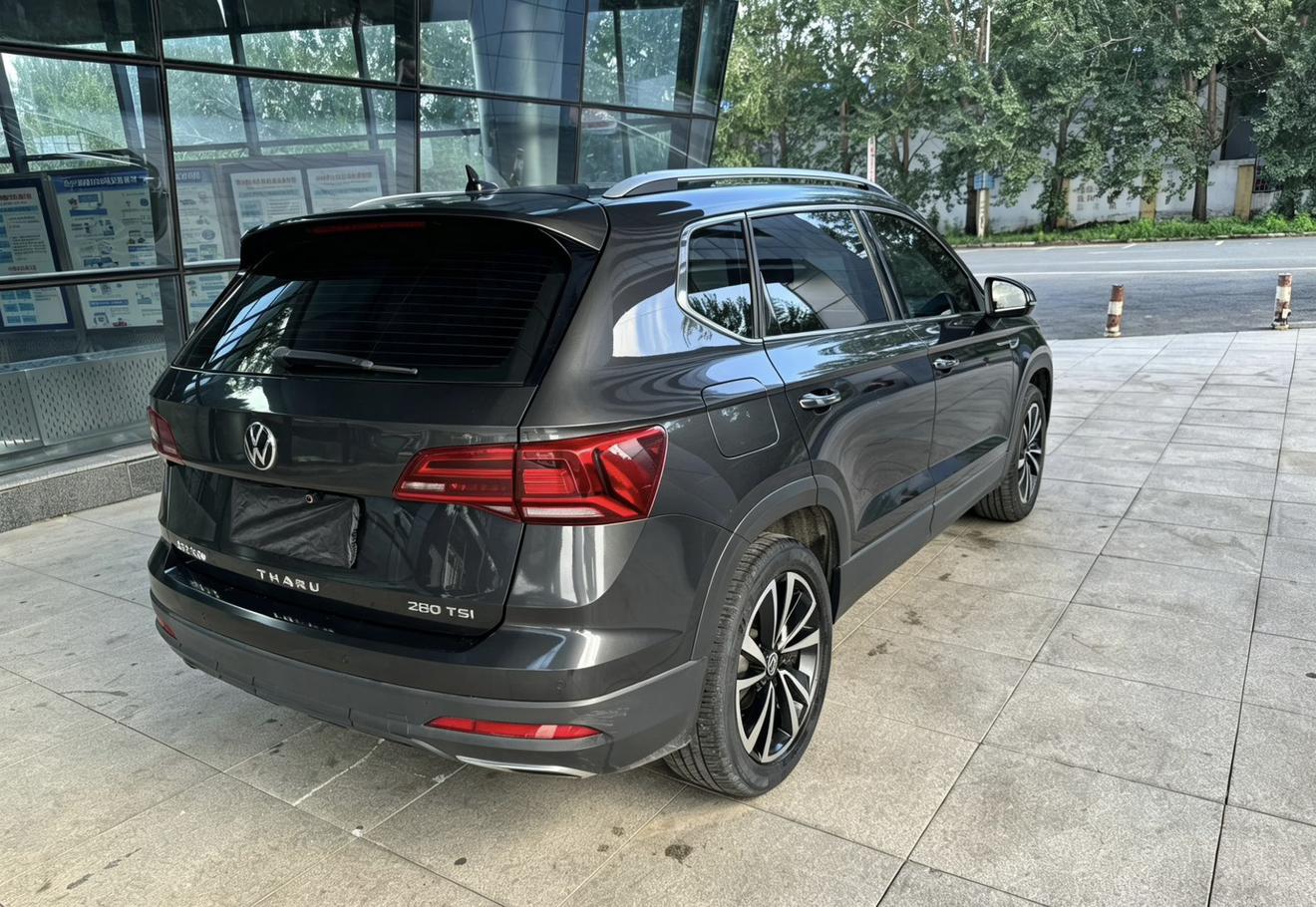 Volkswagen Tharu 2022 280TSI 2WD Fashion