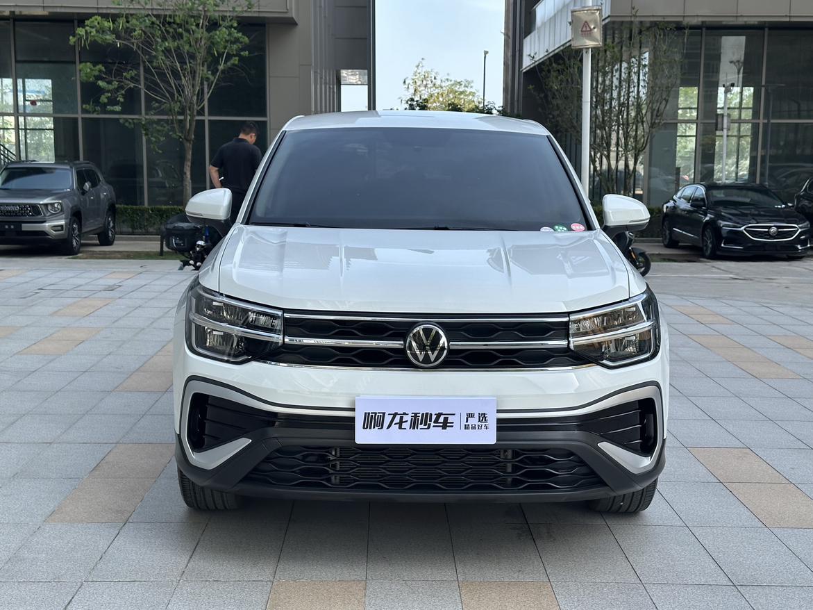 Volkswagen Tharu 2023 300TSI 2WD