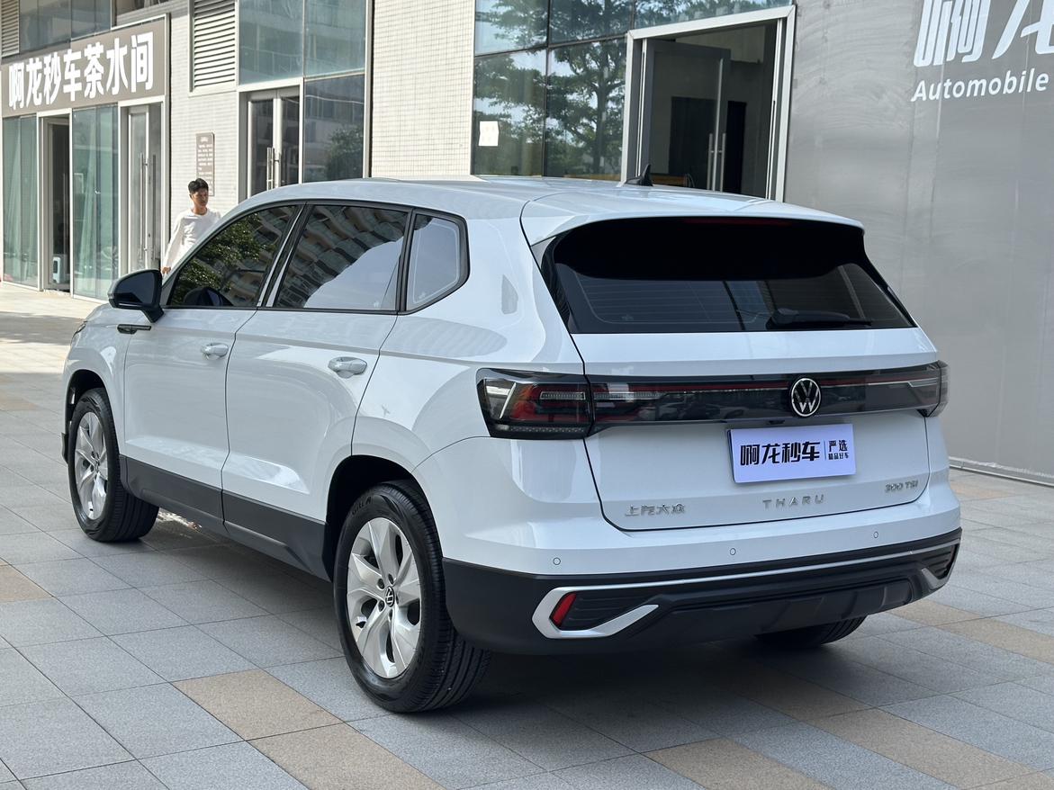 Volkswagen Tharu 2023 300TSI 2WD