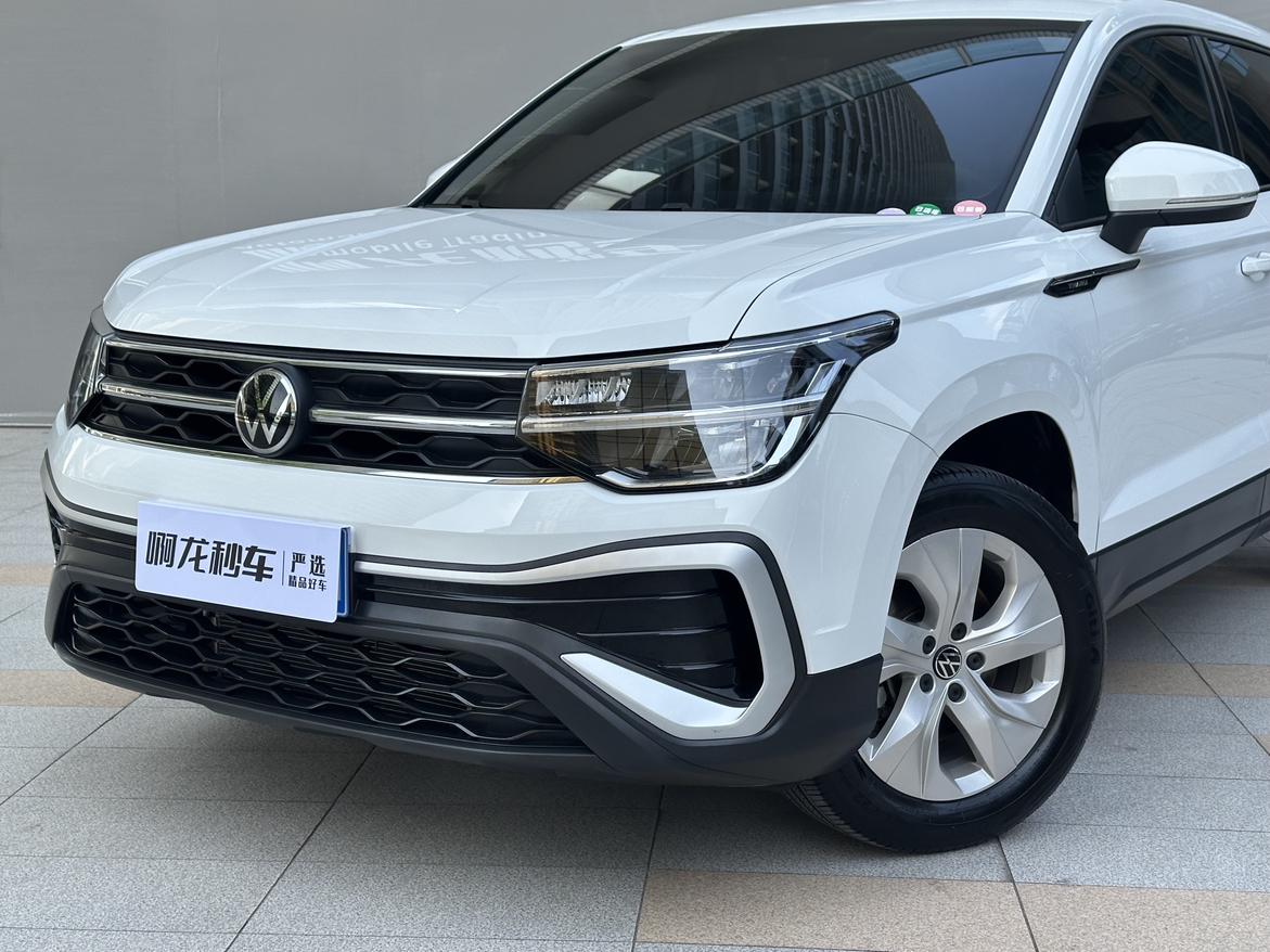 Volkswagen Tharu 2023 300TSI 2WD