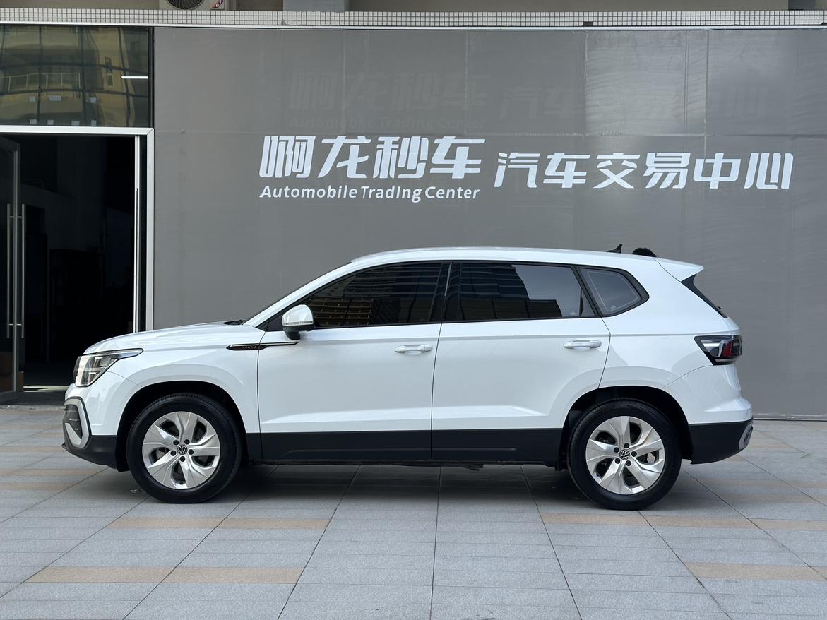 Volkswagen Tharu 2023 300TSI 2WD