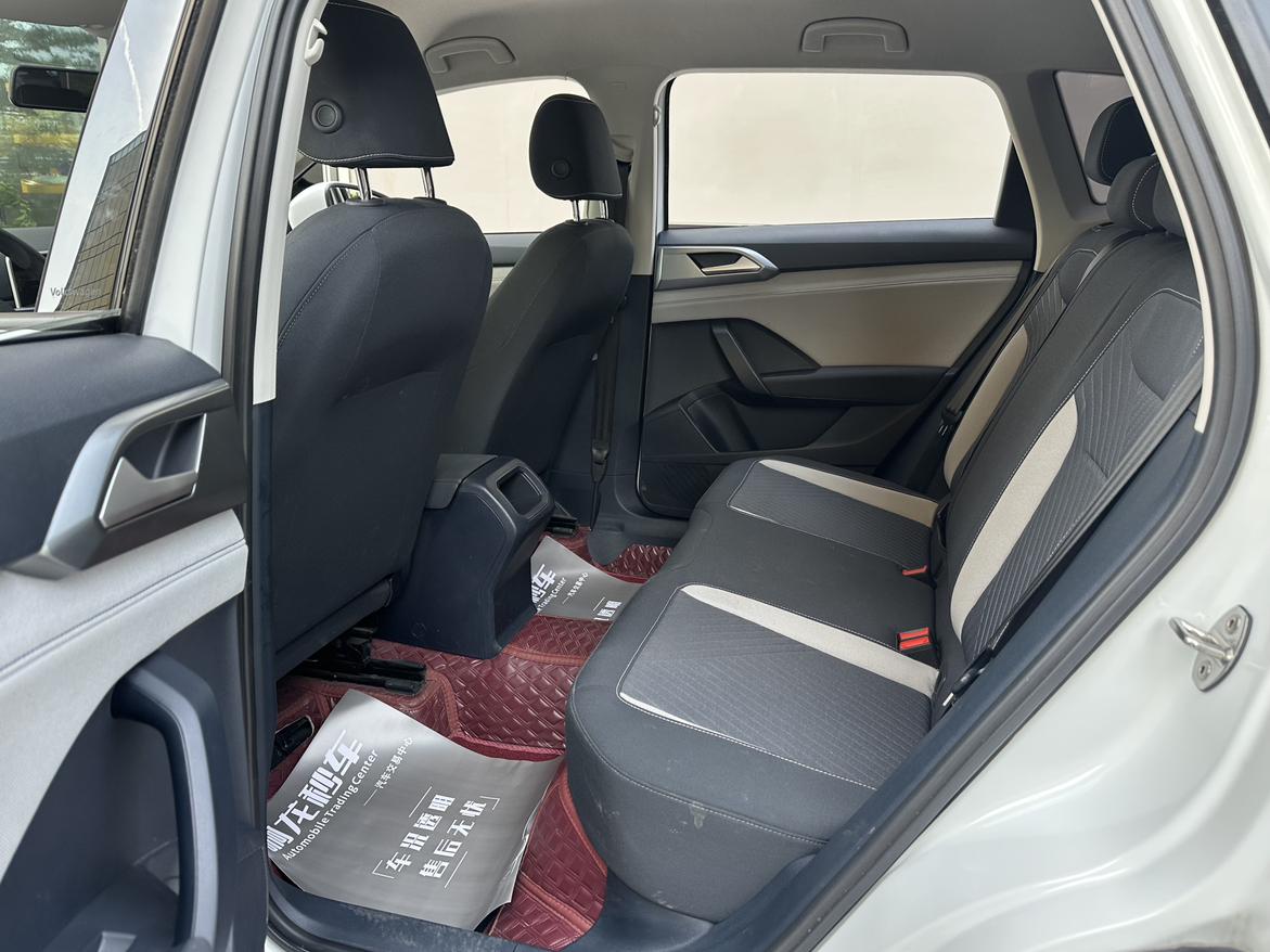Volkswagen Tharu 2023 300TSI 2WD