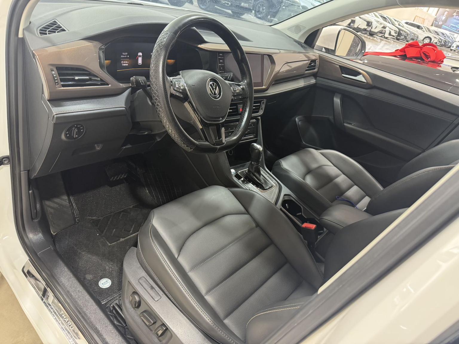 Volkswagen Tharu 2022 280TSI 2WD Luxury