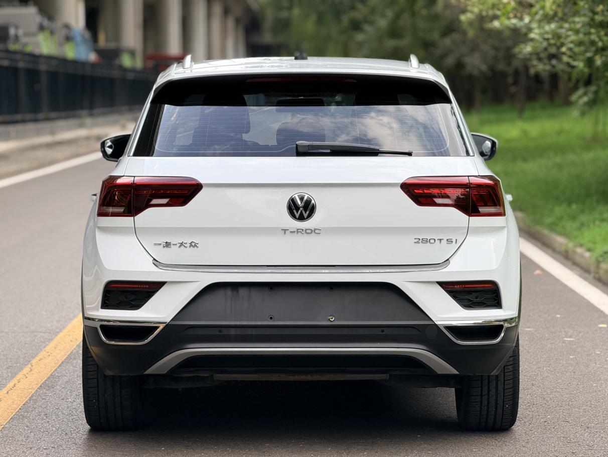 Volkswagen T-Roc 2021 280TSI DSG 2WD Comfort Smart Connected 30 Anniversary Commemorative
