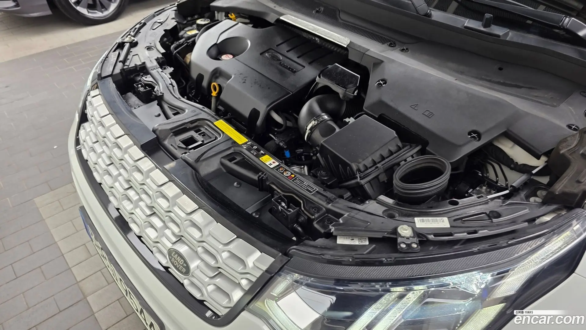 Land Rover Discovery Sport D180 SE