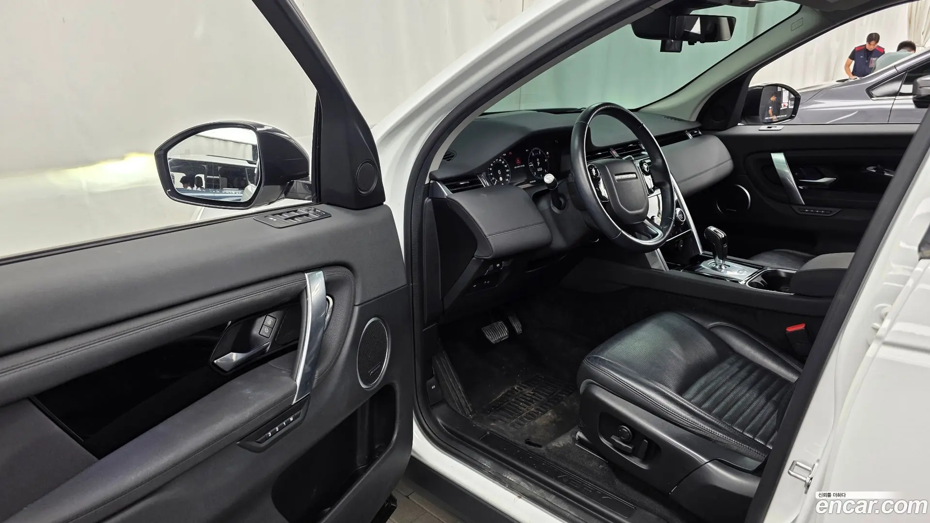 Land Rover Discovery Sport D180 SE