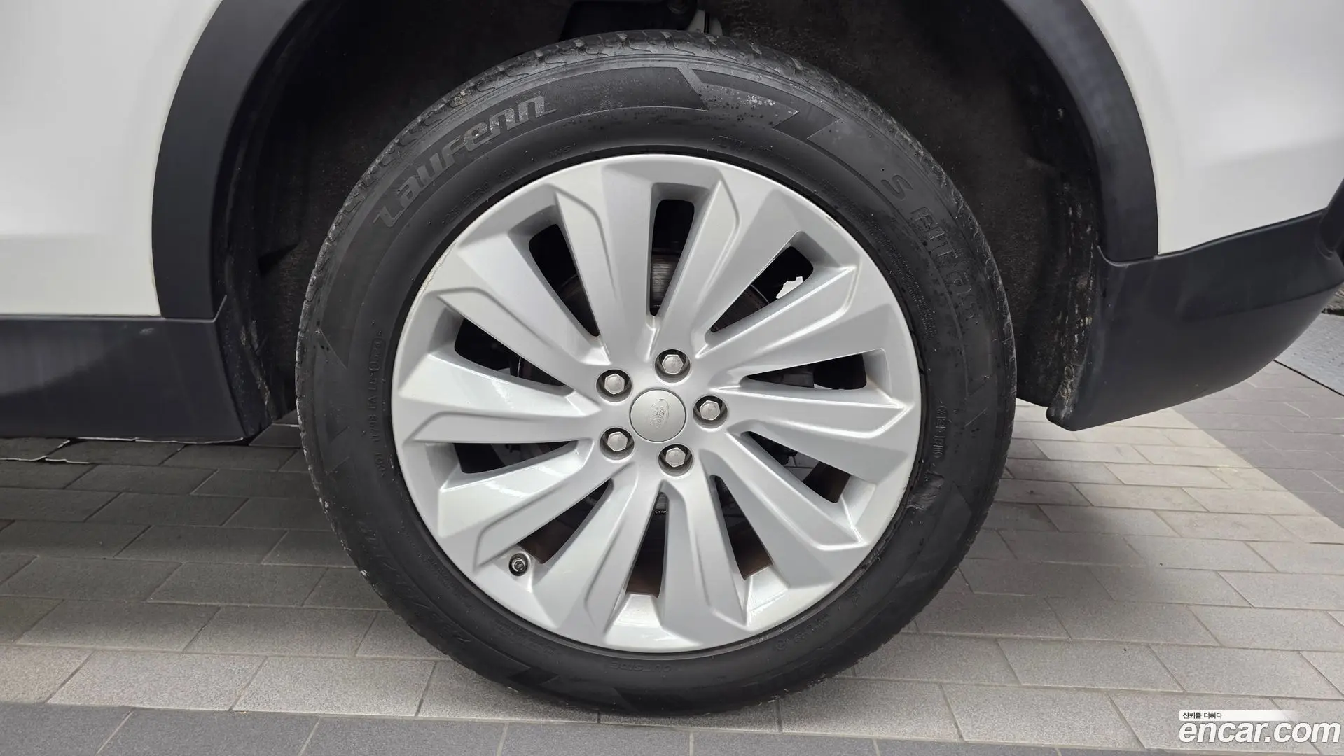 Land Rover Discovery Sport D180 SE