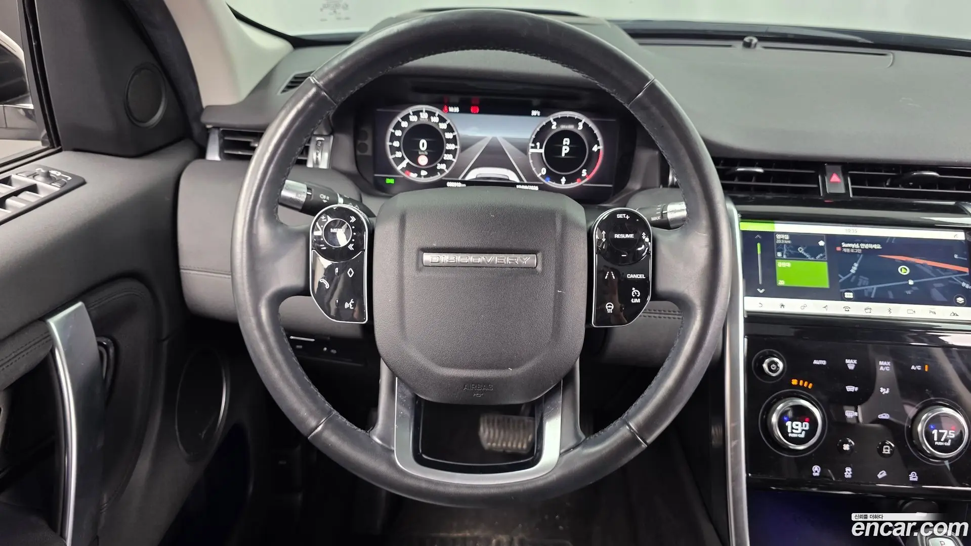 Land Rover Discovery Sport D180 SE