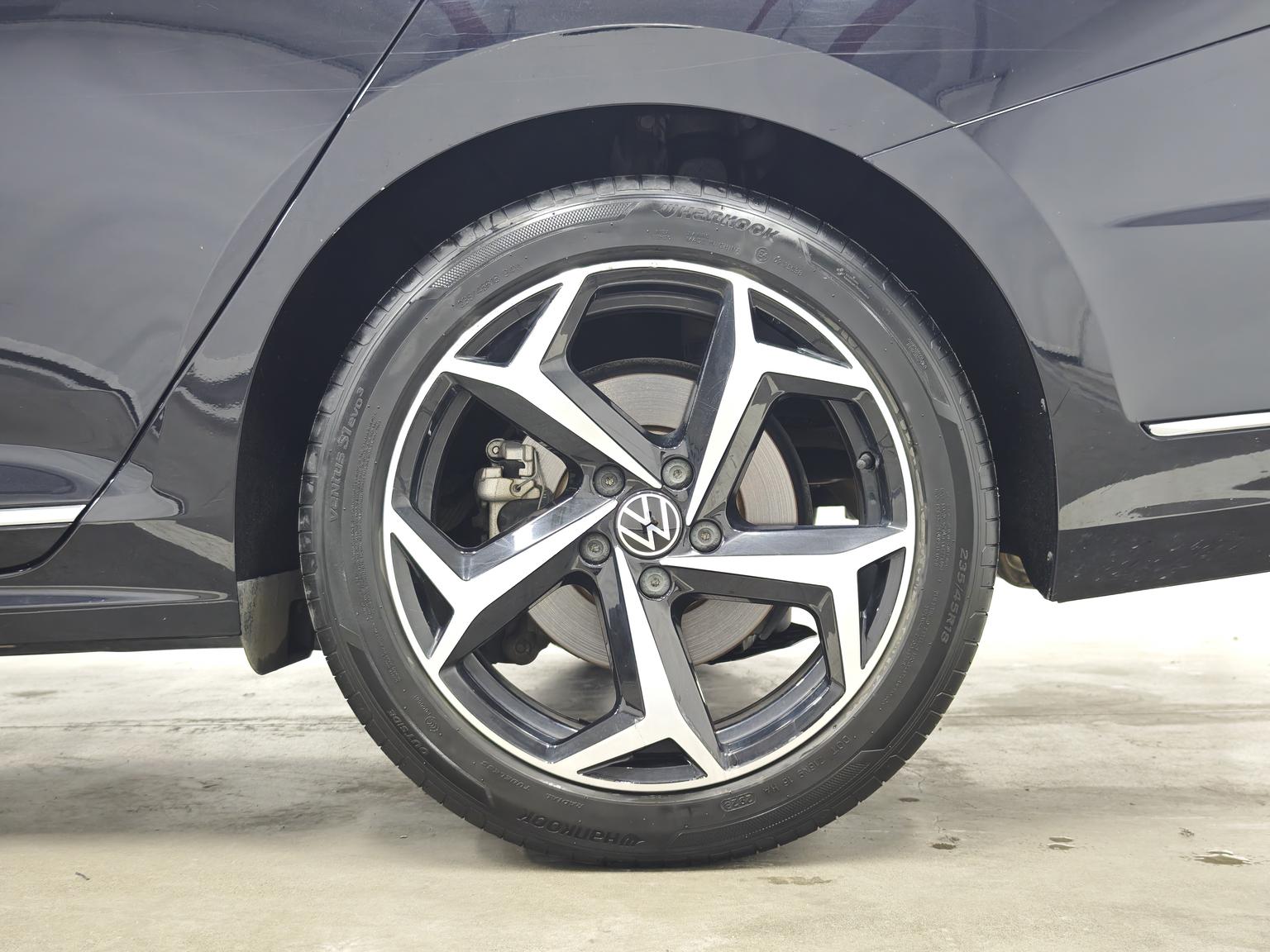 Volkswagen Passat 2023 Facelift 330TSI Star Elite