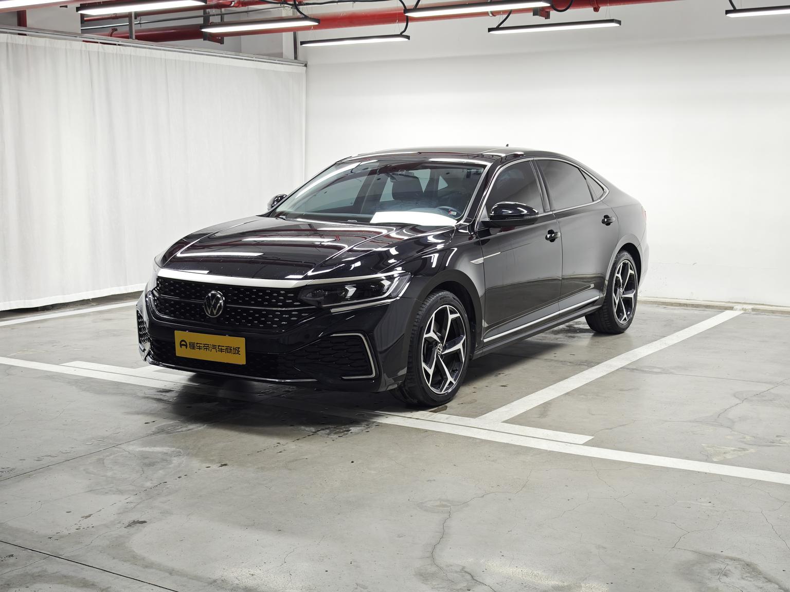 Volkswagen Passat 2023 Facelift 330TSI Star Elite
